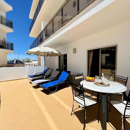 Albufeira Terrace With Pool By Homing Apartment Екстериор снимка