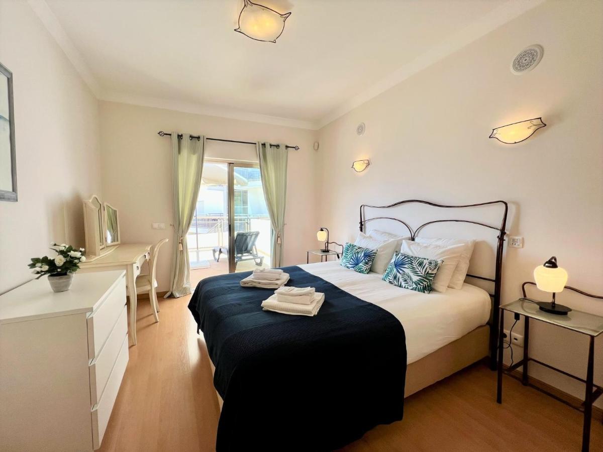 Albufeira Terrace With Pool By Homing Apartment Екстериор снимка