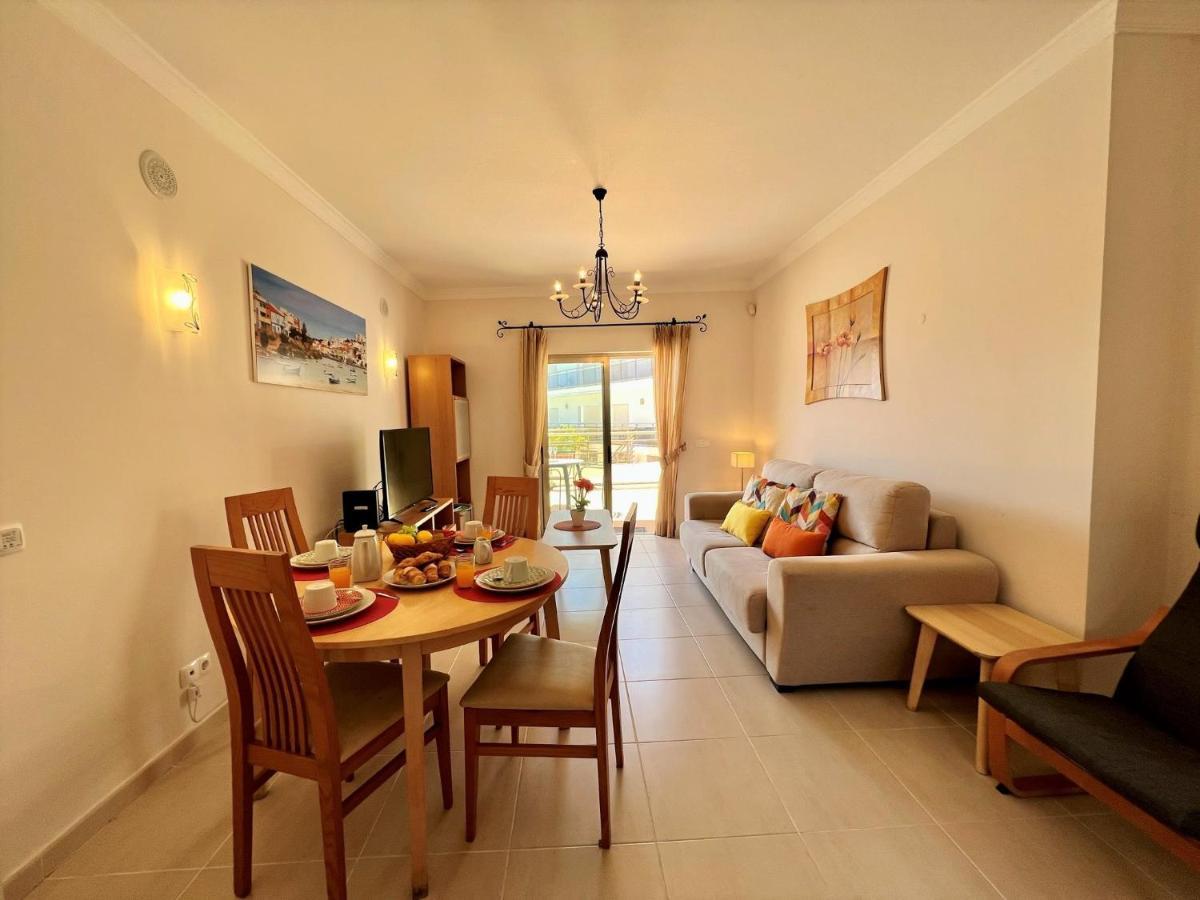 Albufeira Terrace With Pool By Homing Apartment Екстериор снимка
