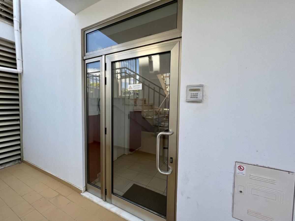 Albufeira Terrace With Pool By Homing Apartment Екстериор снимка
