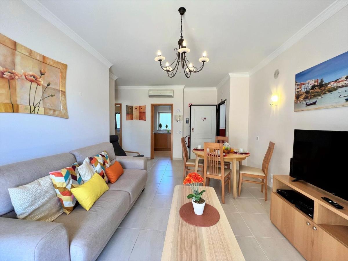 Albufeira Terrace With Pool By Homing Apartment Екстериор снимка